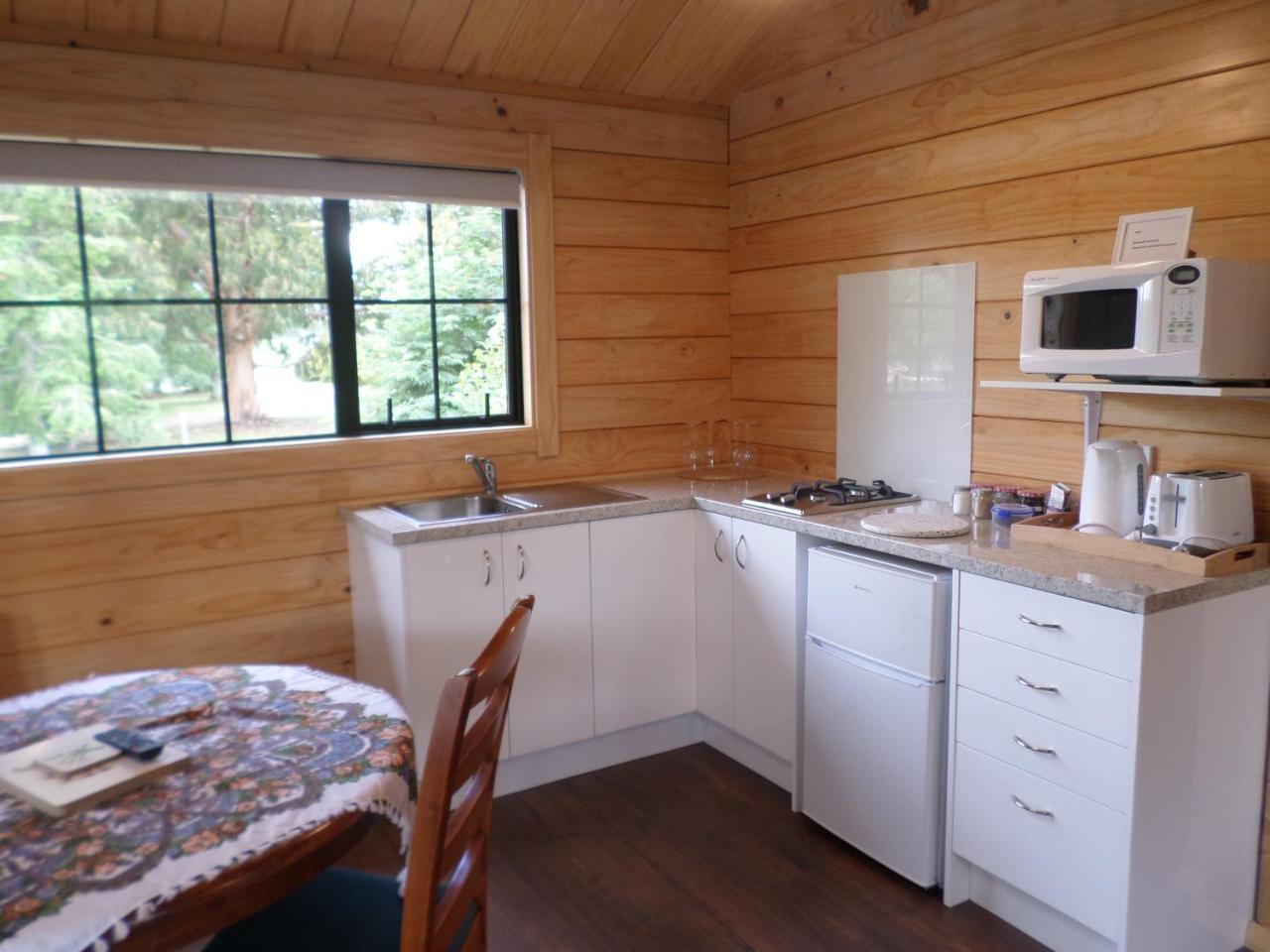 Central Chalets Ltd Alexandra Buitenkant foto