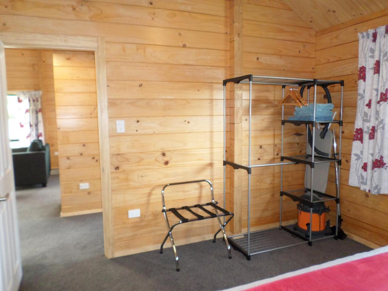 Central Chalets Ltd Alexandra Buitenkant foto