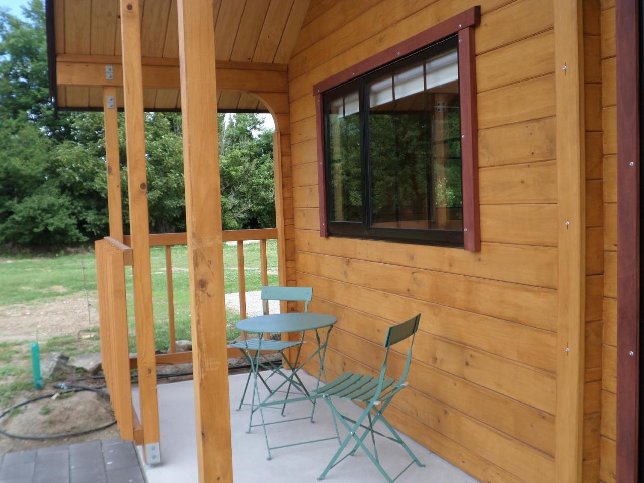 Central Chalets Ltd Alexandra Buitenkant foto
